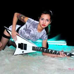 Holly Dee in 'Killergram' Hot Inked Rock Chick (Thumbnail 2)