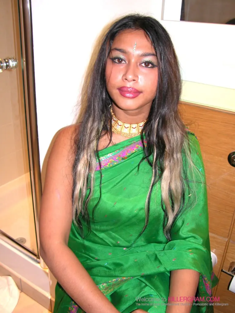 Killergram 'Shy for The First Time' starring Jasmine Sharma (Photo 1)