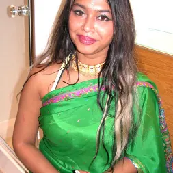 Jasmine Sharma in 'Killergram' Shy for The First Time (Thumbnail 3)