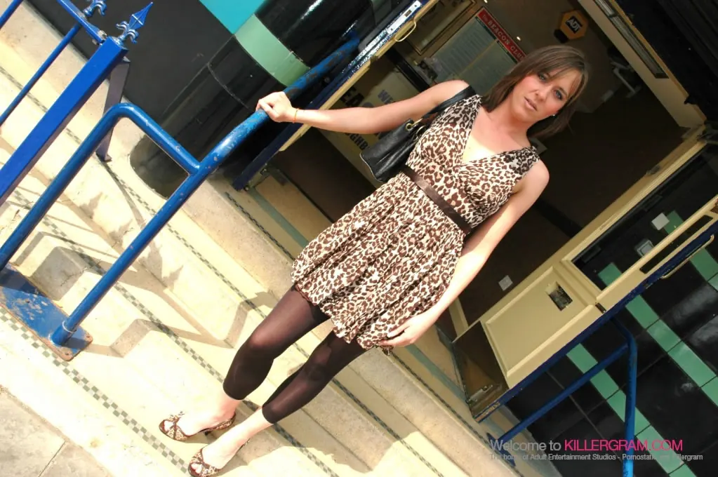 Killergram 'I've Got A Full House' starring Tiffany Minx (Photo 2)